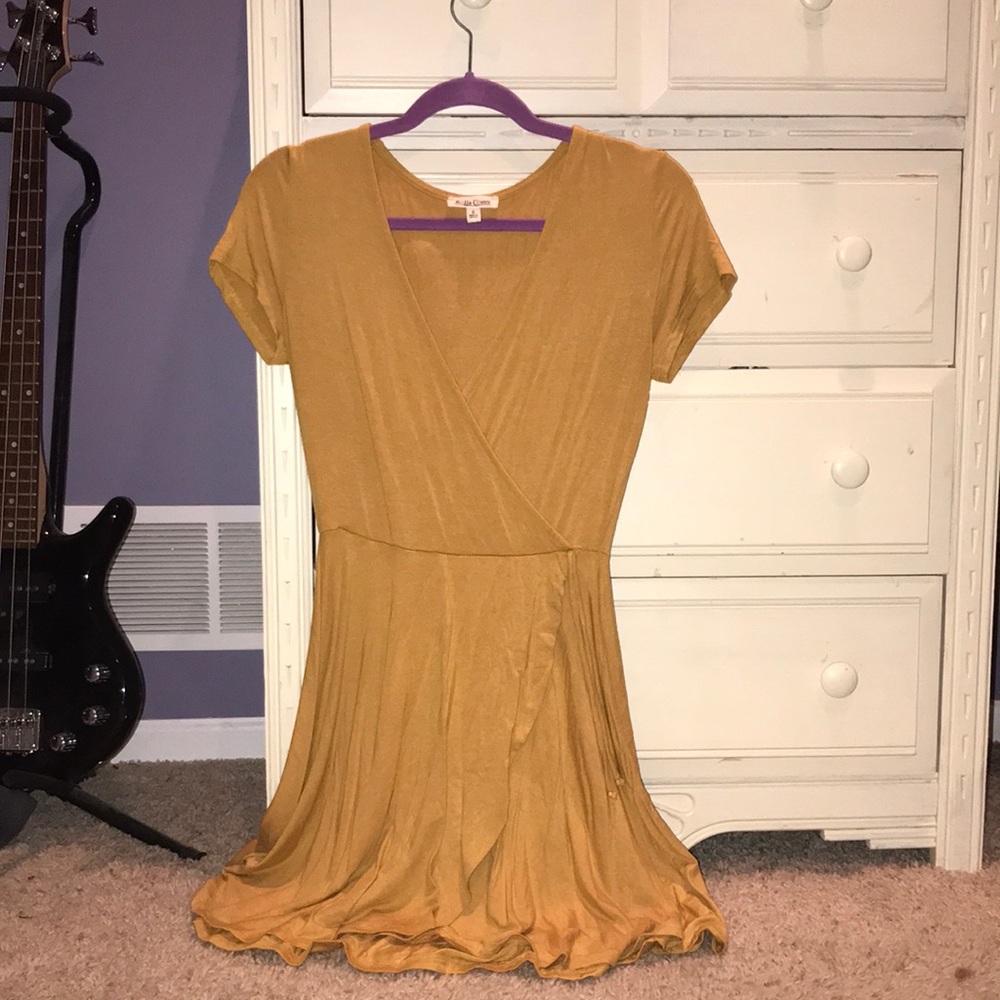 New Yellow Super Cute Rolla Coster Dress